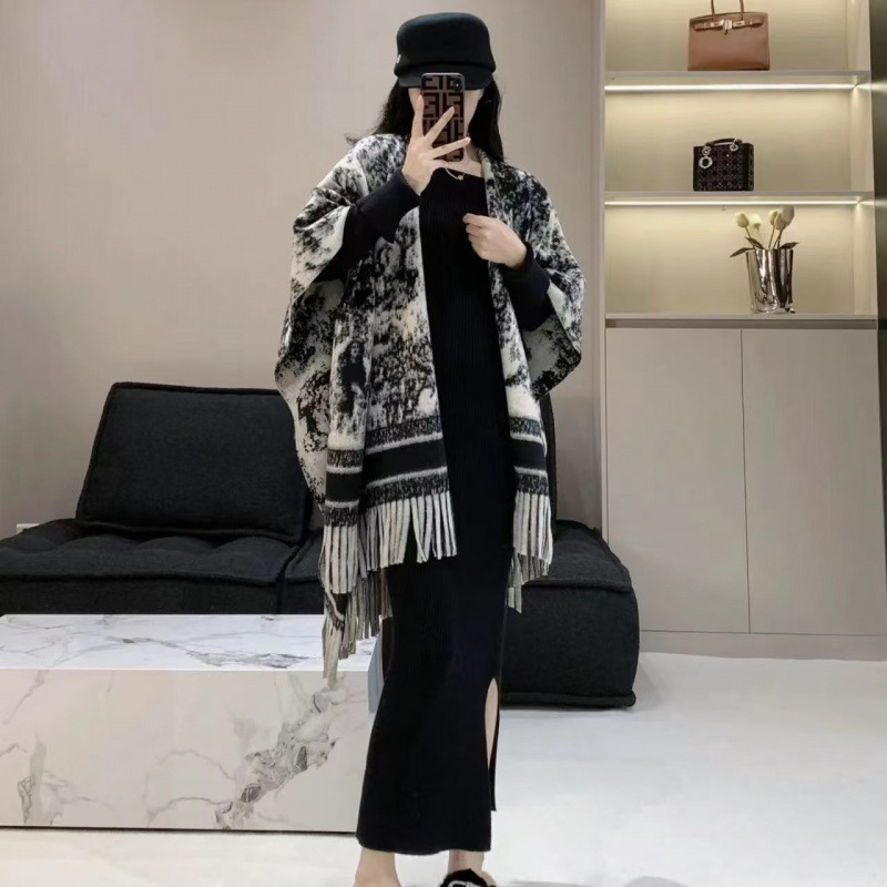 2026 New Chinese Style Ink Painting Ethnic Style Shawl Cape Long Sleeve Cape High-Quality Imitation Cashmere Travel Scarf