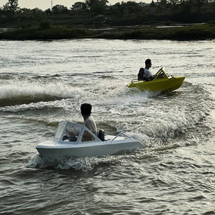 Customized Karting Speedboat Aluminum Alloy Material Water Competition 40 m Single and Double Water Potato Boat Manufacturer
