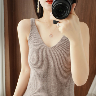 Spring and Summer New Knitted V-Neck Small Sling Sleeveless Top Sexy Vest Women's Outer Wear Short Inner Base Shirt