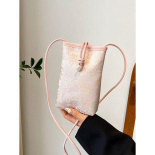 New Chinese Mini Mobile Phone Bag Women's 2024 Summer New Fashion Embroidered Small Square Bag Simple All-match Crossbody Bag