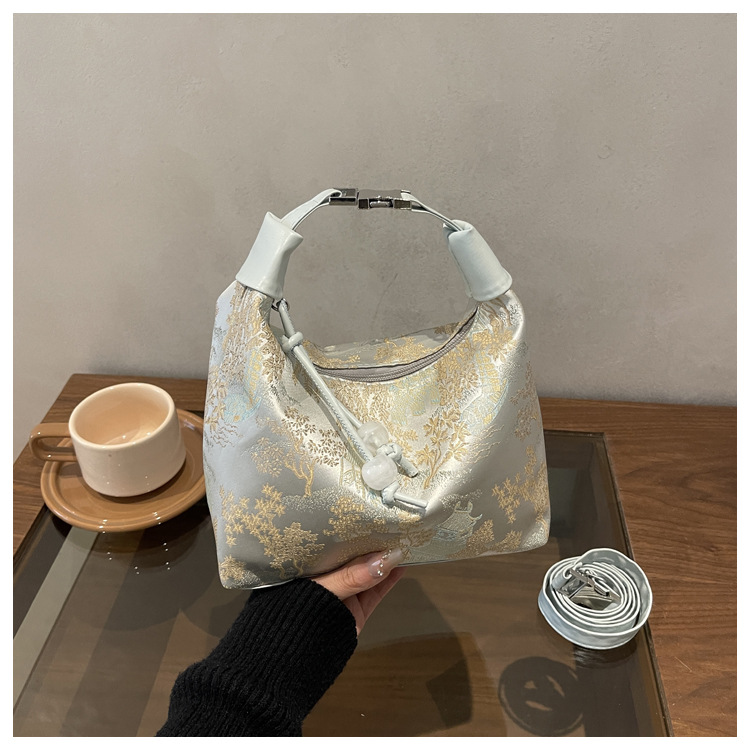 New embroidered Chinese style women's handbag, satin, chic, unique design, versatile, artistic, traditional Chinese style women's crossbody bag.