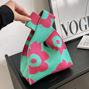 [sold out without replenishment] net red with cute panda handbag knitted bag hand bag all-match gift bag
