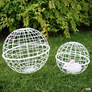 Walking chicken cage plastic spherical chicken cage round rabbit cage rolling scenic spot walking foraging free-range chicken cage net red