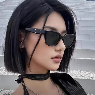 2024 new sunglasses women's high-end sense big face slimming driving sun protection UV protection polarized sunglasses
