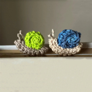 Foreign trade Amazon cross-border new pure hand-woven Snail Bookmarker snail flower bookmark finished product
