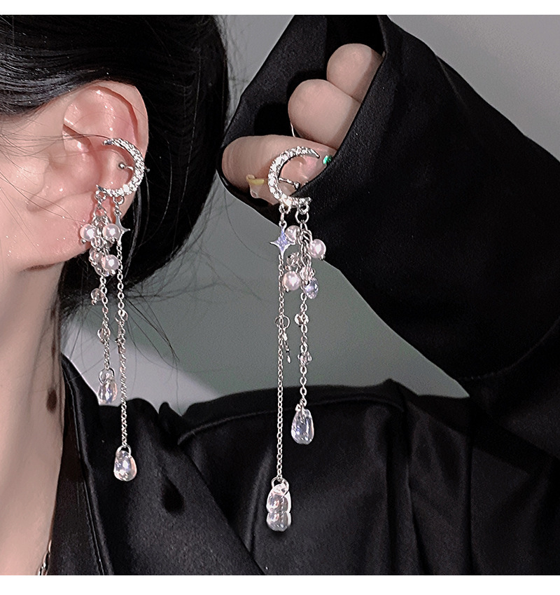 Silver Needle Super Shiny Zircon Star and Moon Tassel Ear Clips, Personality Sweet Cool Style Versatile Non-Pierced Ear Cuffs for Women