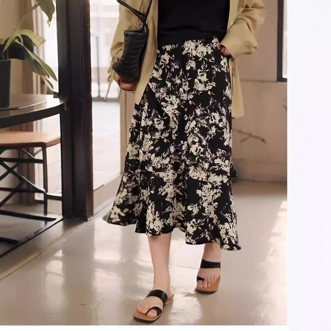 Ink Painting Fishtail Skirt Plus Size Fat Girl Ruffled Printed Skirt Female Side Slit Little Black Skirt 3420