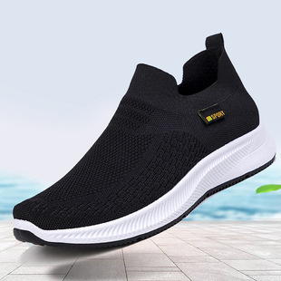 2025 New Spring Sports Casual Men's Shoes Breathable Feet Flying Weaving Middle-aged and Elderly Slip-on Mesh Shoes Cross Border