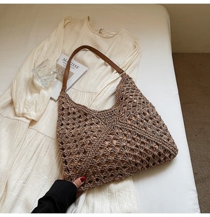 Woven Bag Women's 2025 Spring and Summer New Hollow Beach Bag Lightweight Lazy Style Tote Bag Contrast Color Underarm Bag