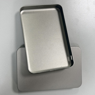 Charging treasure aluminum alloy shell oxidation cnc machining metal ultra-thin magnetic wireless charging mobile power nesting