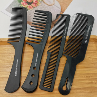 Manufacturers wholesale hair cut plastic comb black carbon fiber haircut comb special comb comb