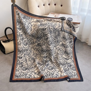 High-grade Temperament New Style Large Square Double-sided Different Color Hundred Warm Scarf Printed Age-reducing Thin Travel Beach Towel Shawl