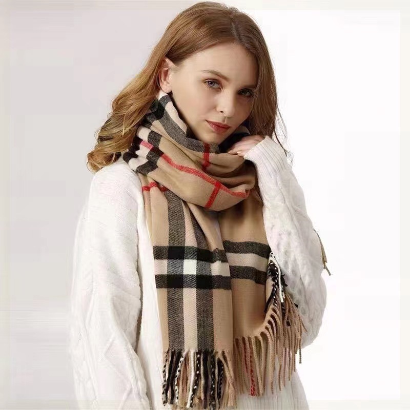 Autumn and Winter Plaid Scarf for Women, Winter High-End Versatile Warm Neck Scarf, Korean Style Plaid Cross-Border Popular Shawl
