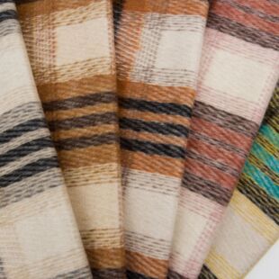 New Smooth Woolen Plaid Fashionable Men's Clothing Boutique Women's Clothing Playful Kidsren's Clothing Fabric