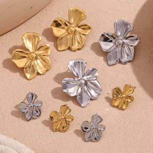 European and American fashion retro niche temperament explosive earrings stainless steel 18K gold casting five-petal flower earrings female