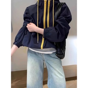 Korean version of double zipper color matching hooded assault clothing 2025 spring new fashion casual windbreaker short coat women's coat