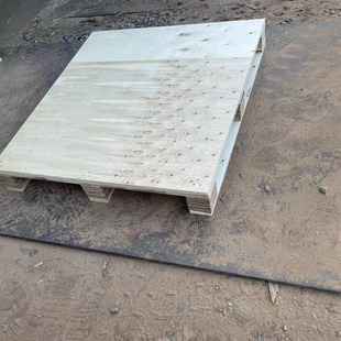 Reinforced Fumigation-Free Plywood Pallet Bearing 0.5-3 Tons 1m * 1.2m Strong