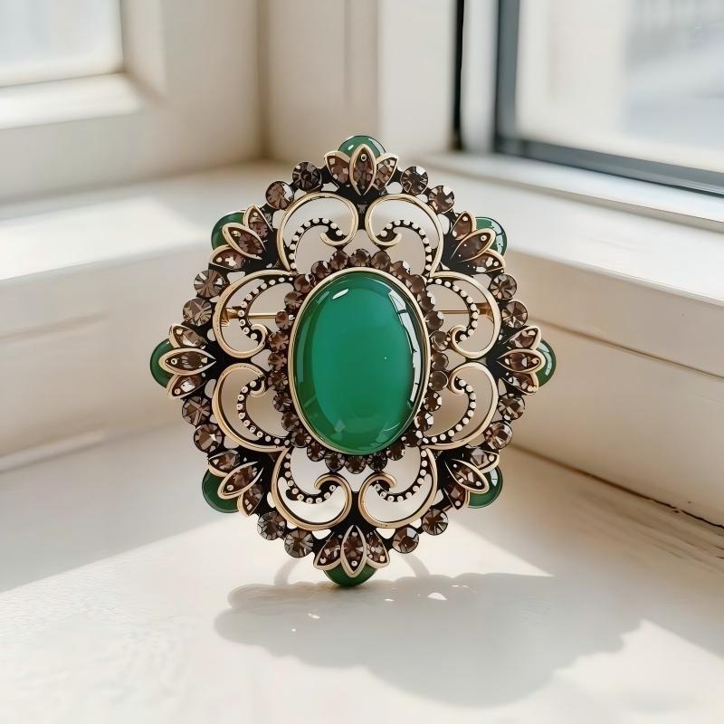 Fashionable Foreign Trade Creative Retro Baroque Cat's Eye Stone Brooch Exquisite Women's Dress Shawl Brooch Accessory Pin
