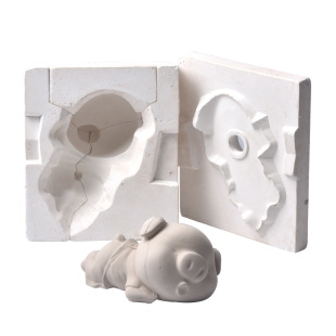 Yicheng Pottery Gypsum Mold Cartoon Piggy Mold Ceramic Grouting Printing Mold Pottery Printing Mold