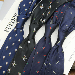 Blue and Black Animal Small Pattern Embroidery Hand-Hit Men's Casual Fashion Suit 7CM Tie British Style Wedding Match