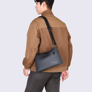 Messenger bag men's new fashion texture simple casual shoulder backpack large capacity Korean fashion bag