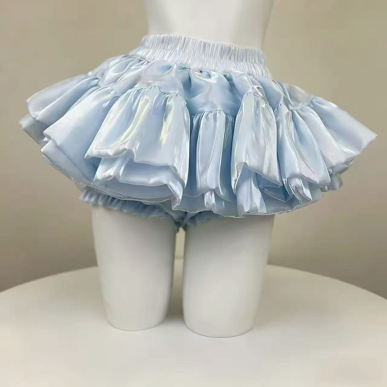 New Sweet Girl Pearl Satin Puff Skirt for Women, White Lolita Ballet Style High-Waisted Slimming Ruffle Skirt
