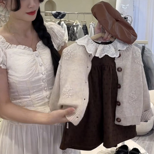 Xian Ning Seven 2024 Autumn New suit Girl's Vintage Crochet Knitted Cardigan Floral dress Two-piece Set
