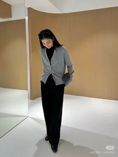 quality really not in general! Self-retaining T * E * R * W simple temperament V-neck slim loose sweater cardigan women