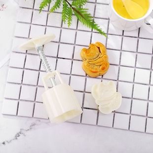 Hand-pressed Moon Cake Mold Taoshan Ice Skin Mid-Autumn Festival Mung Bean Cake Grinding Tool 50g Stereo 75g 100 Cake Yinping Run