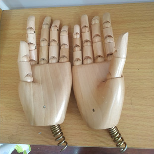 Model arm accessories rotating props Wood arm solid wood joint activities men's and women's table mechanical disassembly and replacement