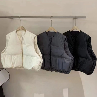Short Pumpkin Vest Black Fashionable Vest European Station Round Neck All-match Eggs Pumpkin Cotton Bread Vest