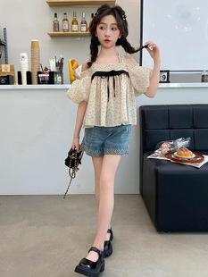 Girls' Summer suit 2024 New Korean Style Polo Dot Bow Holiday Style Puff Sleeve Top Denim Shorts Trendy