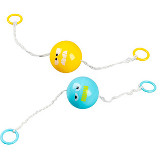 Cartoon light-emitting whistle flying ball children's hand-eye exercise children's drawstring flash yo-yo childhood toys 8090 S