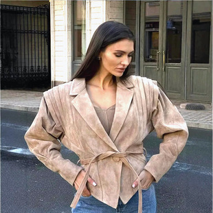 European and American Spice Girls Suede Lapel Long-sleeved Coat Women's 2025 Autumn New Elegant High-end Tight Waist Strap Top