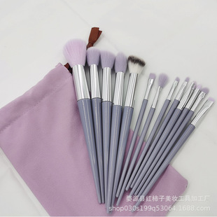 Набор кистей для макияжа Beauty Four Seasons Green, мягкая щетина, 13 штук: для румян, теней, консилера, тонального крема, рассыпчатой пудры и хайлайтера