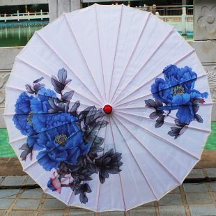 Blue and white porcelain ceiling decoration dance craft oiled paper umbrella decorative umbrella Hanfu cheongsam catwalk Chinese ancient style silk umbrella