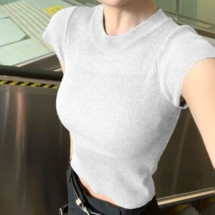 Knitted Grey Shoulder Short-sleeved T-shirt Women's Summer 2025 New Design Sense Niche Hot Girls Hollow Short Top