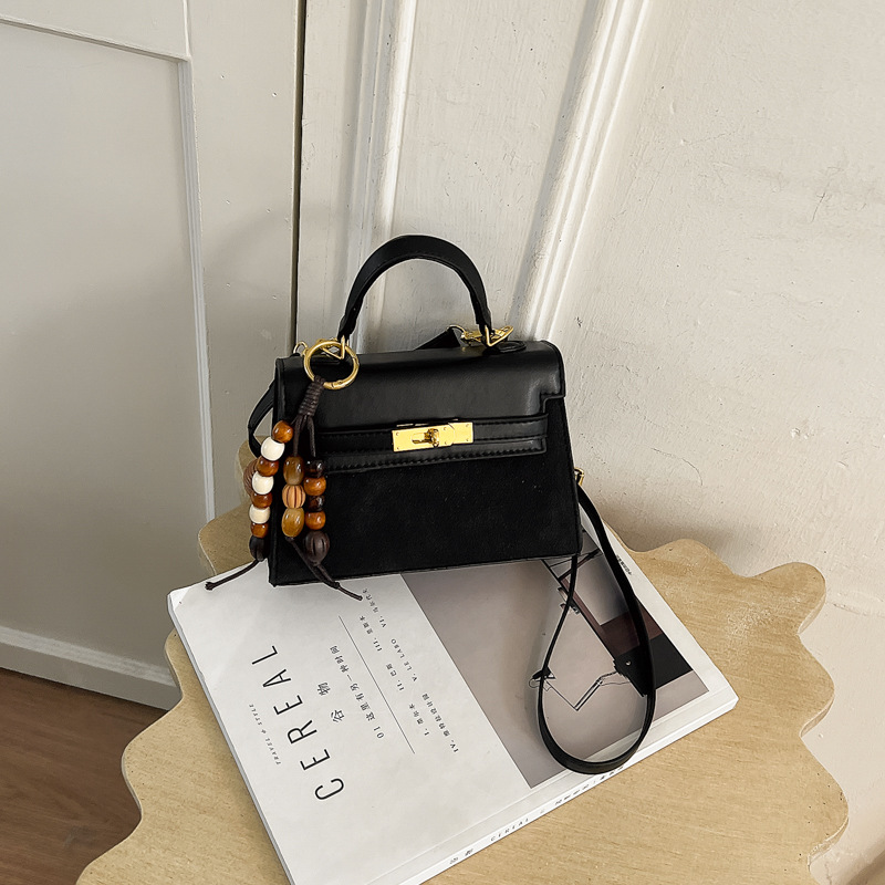 Cross-border high-end Kelly bag for women, 2026 new model, stylish and trendy handbag, foreign trade fashion crossbody bag