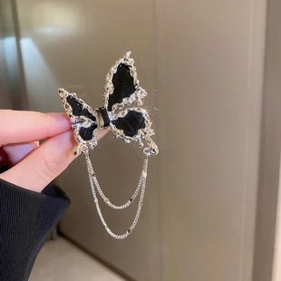 Серия Liquid Butterfly Черная Высококачественная брошь в холодном стиле с нишевым дизайном и смыслом для костюма, пиджака, модный корсаж