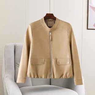 2025 New Mother Spring and Autumn Clothes Middle-aged and Old Fashionable Lady Brand Short Leather Coat Western Style Noble Top