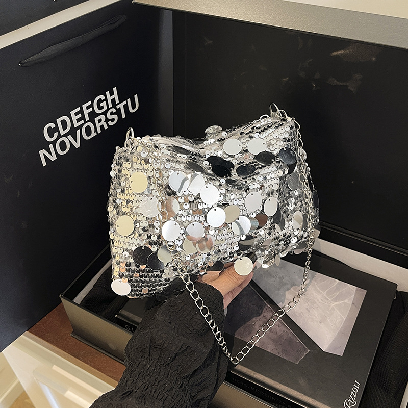 Stylish small handbag for women, new summer 2025, unique textured sequined chain small square bag, chic shoulder/crossbody bag.