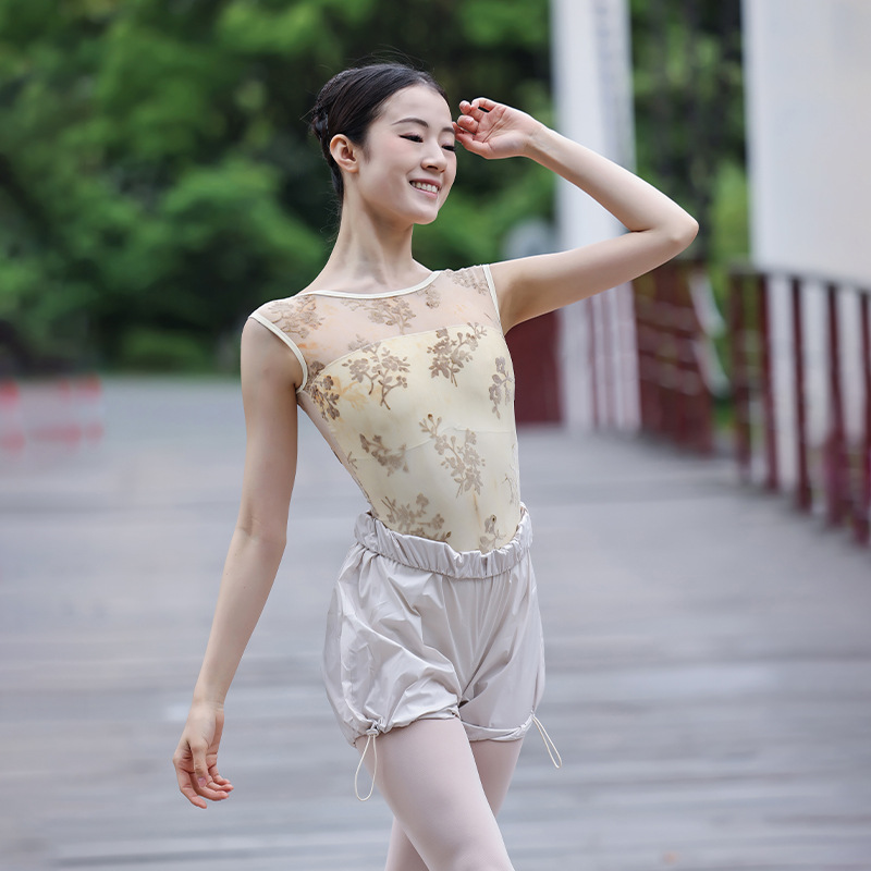 Ballet Warm-Up Pants, Heated Pants, Pumpkin Pants, Thin and Soft Adult Dance Sweat Pants, Practice Shorts