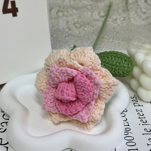 New hand-woven sharp rose five strands milk cotton woven imitation flower DIY crocheted bouquet finished products