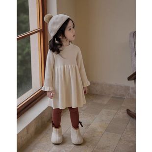 Small and Medium Girls Autumn and Winter 2024 New Children's Long-sleeved Western Style dress Baby's Knitted Solid Color High-grade Dress