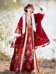 Winter Original New Year's War Gown fleece-lined Thickened Cloak Chest-free Hanfu suit with Chinese Elements
