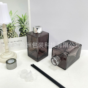 New products wholesale 100ML square aromatherapy glass bottle without fire rattan fragrance bottle essential oil fragrance volatile bottle ornaments