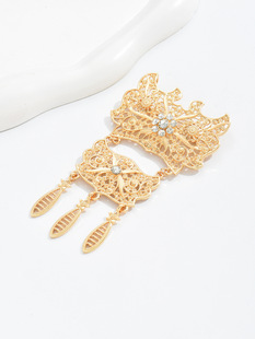 New European and American Cross-border Fashionable Dual-use Brooch Cut Out Rhinestone Zinc Alloy Versatile Women's Clothing Accessories