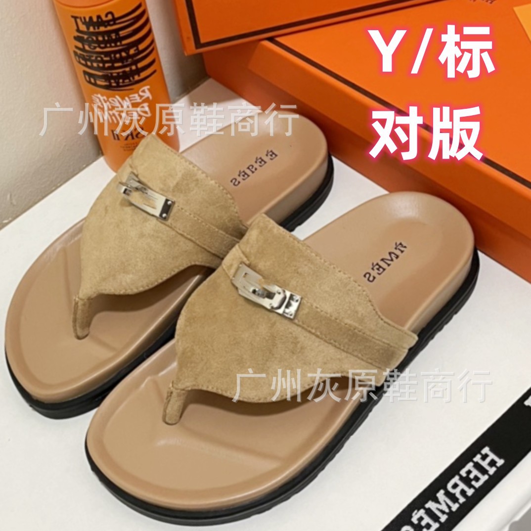 Summer 2024 New Arrival Clip Toe Silver Buckle Herringman Roman Flats Women's Retro Cowhide Flats Women's Casual Sandals