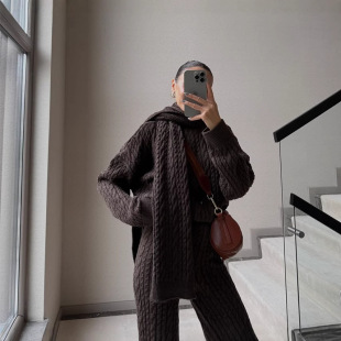 2025 New Women's Clothing Europe and America Amazon Cross-border Trade Knitted Fashion Slimming Striped Long Sleeve Tight Sweater