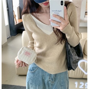 Slim-fit paper V-neck A4 waist slim-fit pit strip pure desire style knitted sweater fake two-piece casual long-sleeved top